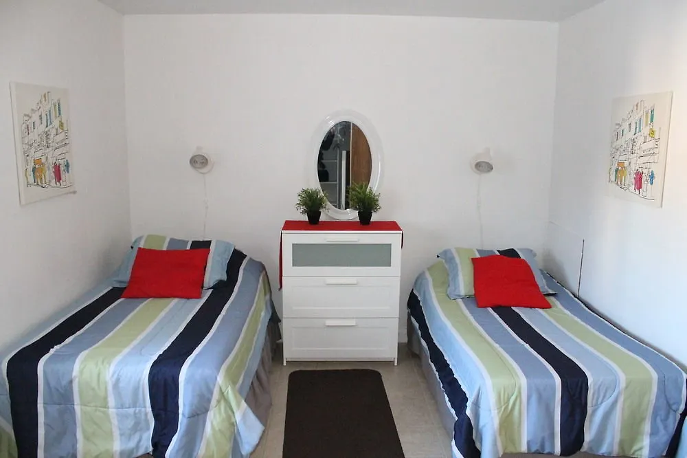 Adib Apartments - 625 Borthwick Ave, Unit 9 Ottawa