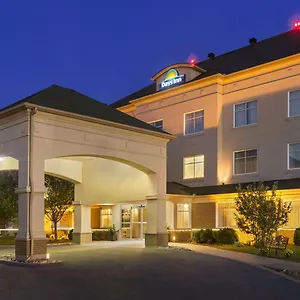 Hotel Days By Wyndham Airport, Ottawa