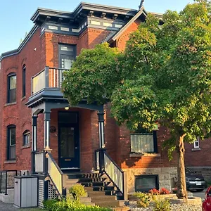 3* Bed and breakfast The Century House