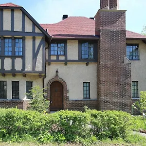 3* Bed & Breakfast Ambassador